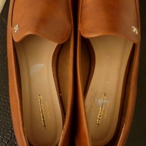Liz Claiborne Tan Leather Loafers